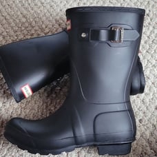 Hunter Waterproof Short Black Boots Size 7