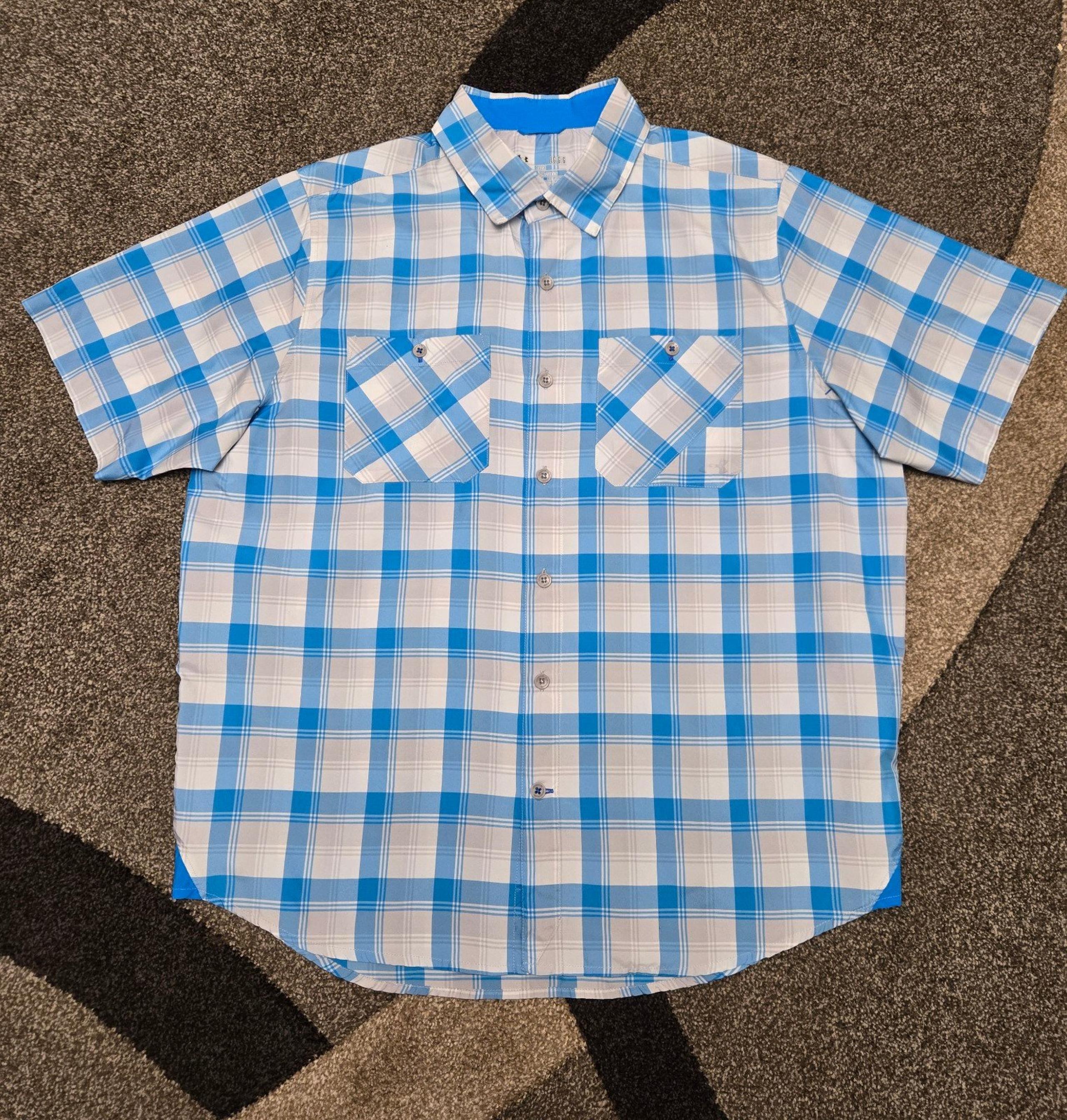 Under Armour Mens Button Shirt Large