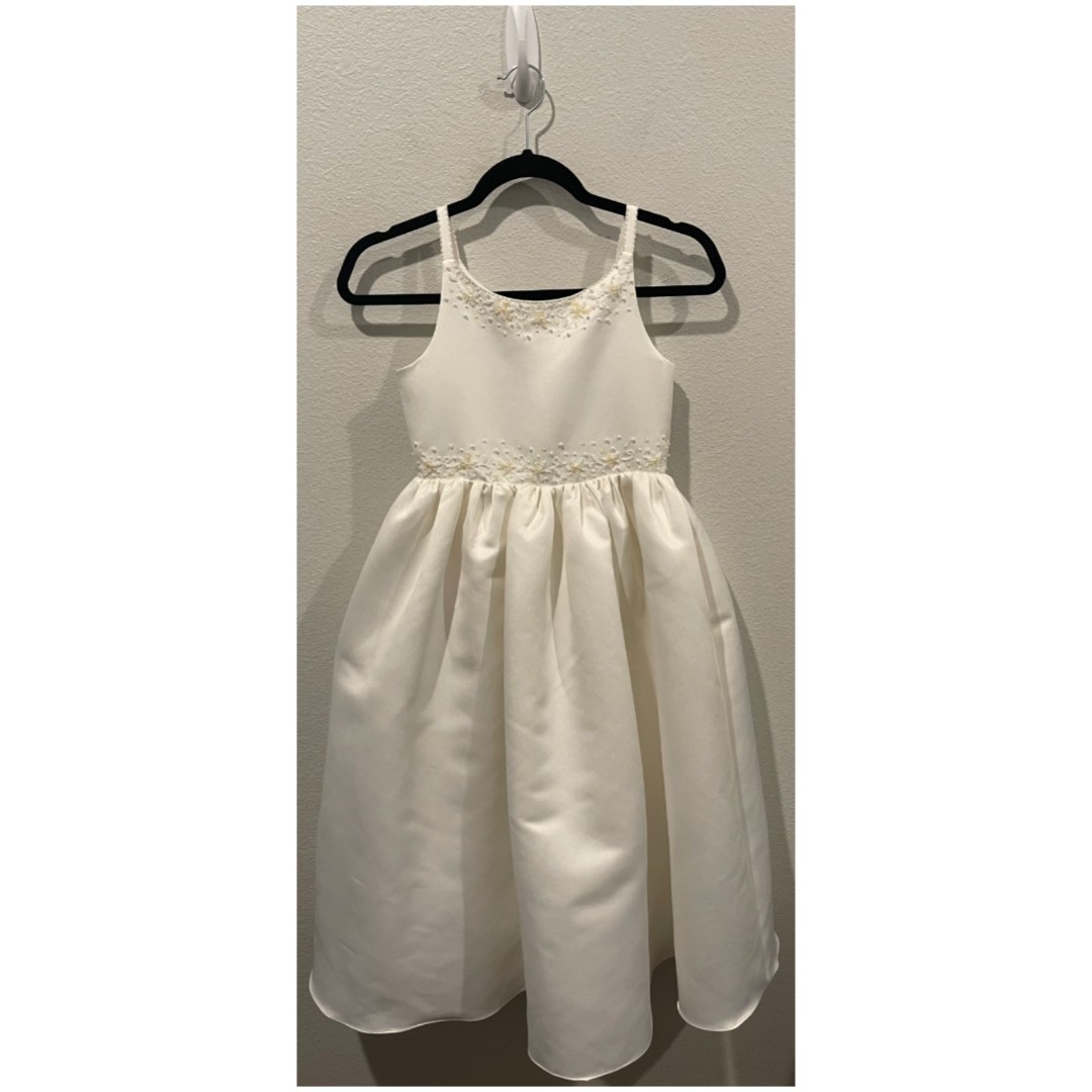 LANA BISSET Antique White Sequin Bow Sleeveless Girl Dress