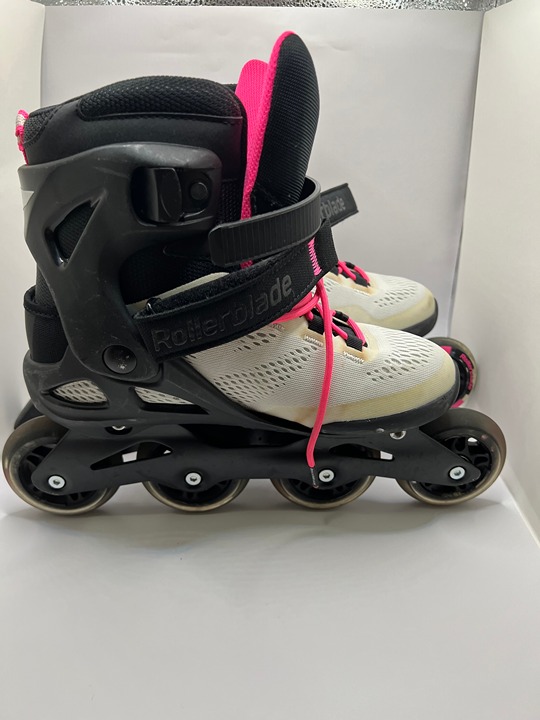 Rollerblade Macroblade 90 Inline Skates Size 7