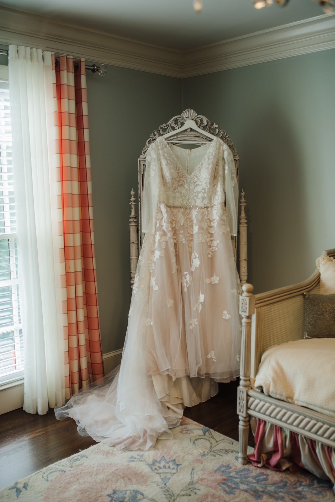 Galina Signature wedding dress