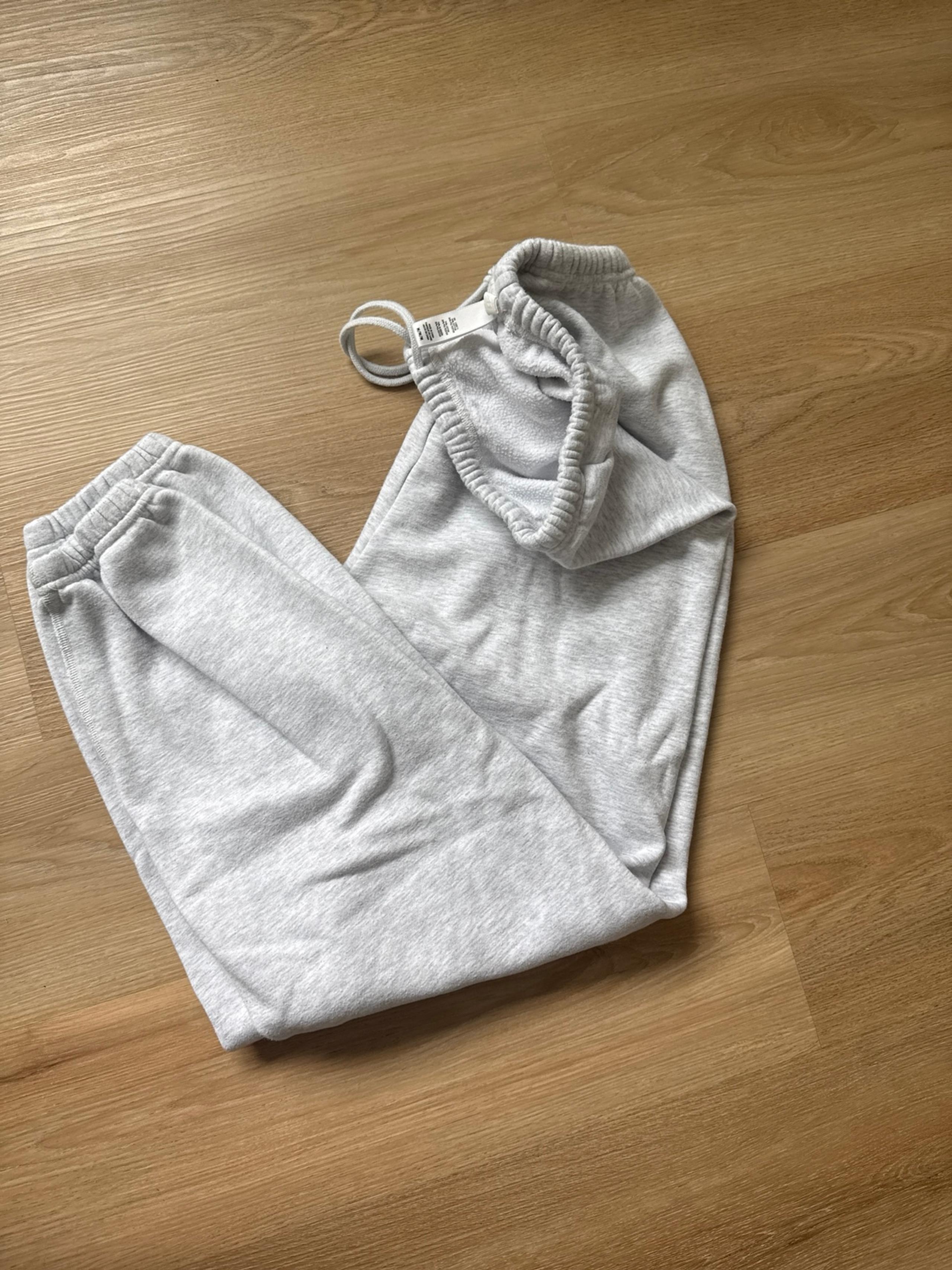 SKIMS Gray Marle Sweetpants