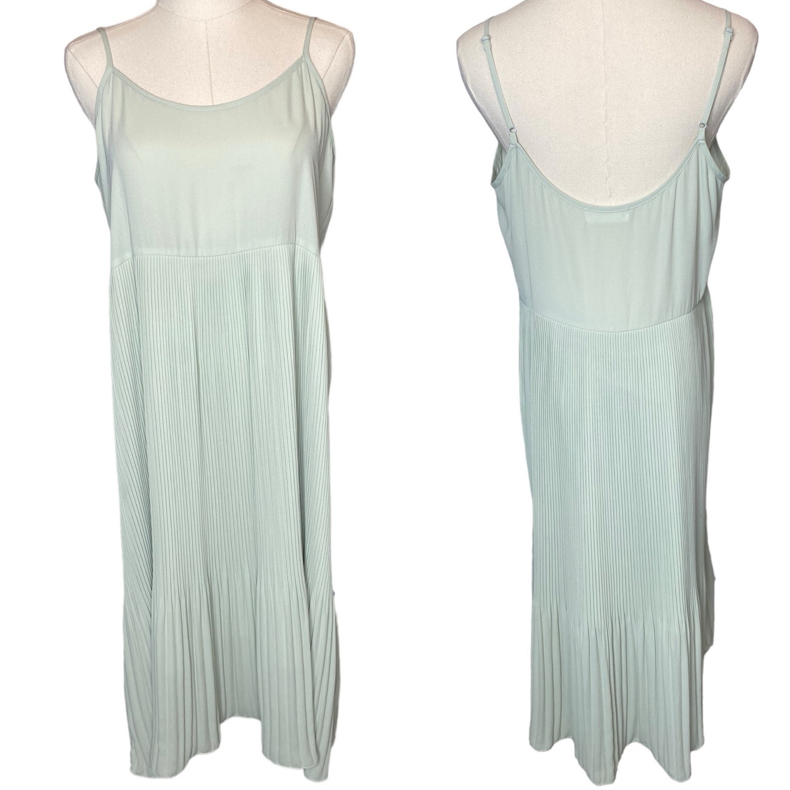 Oak + Fort Scoop Neck Pleated Midi Dress Mint Green size Small
