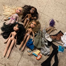 Bratz doll lot