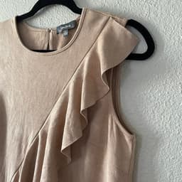 Item photo preview #4