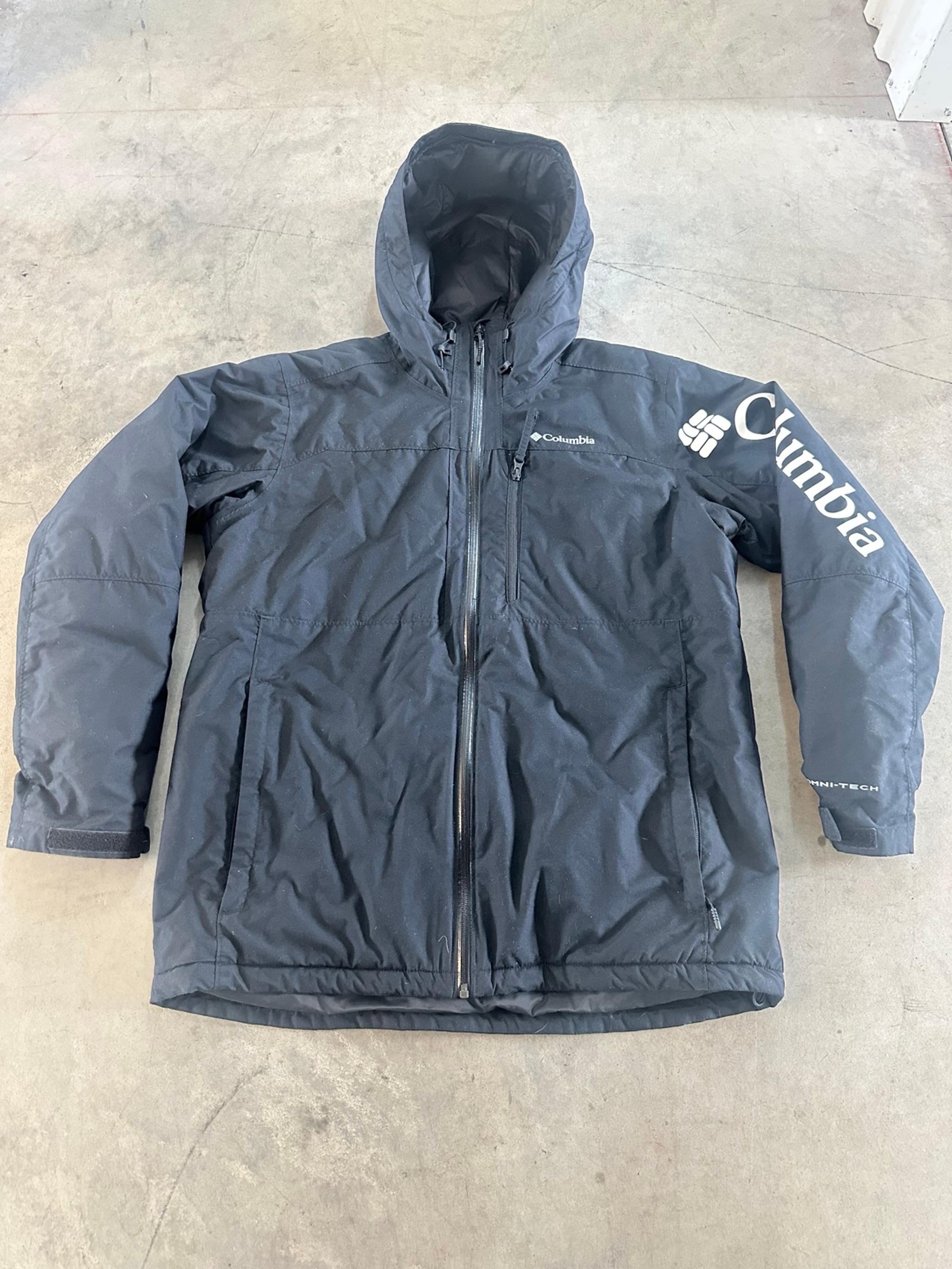 Columbia Omniheat black puffer jacket coat sz L men’s GREAT CONDITION Columbia Omniheat black puffer jacket coat sz L men’s GREAT CONDITION