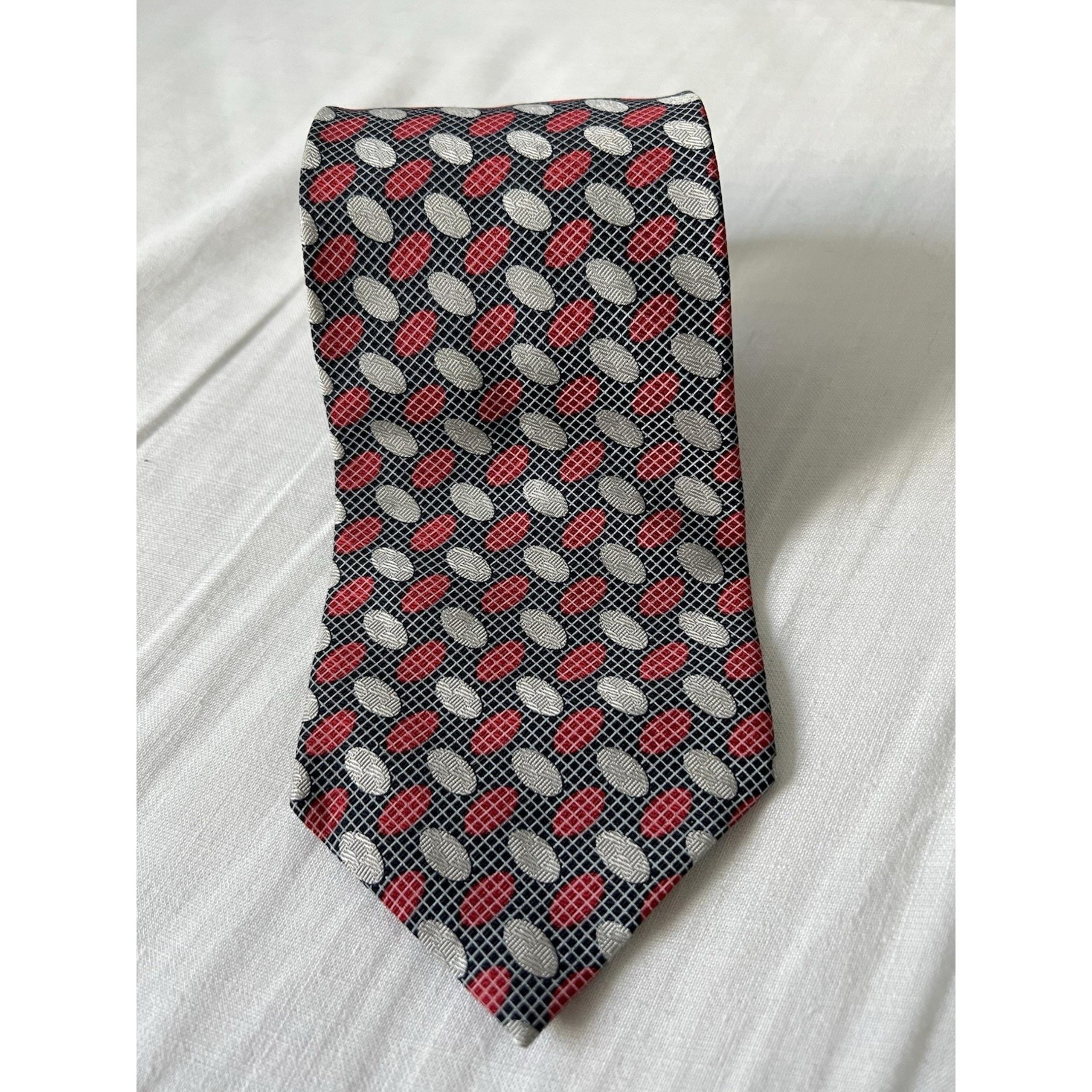Claiborne Men's Tie - Patterned (Navy, Red, Grey)  - 100% Silk