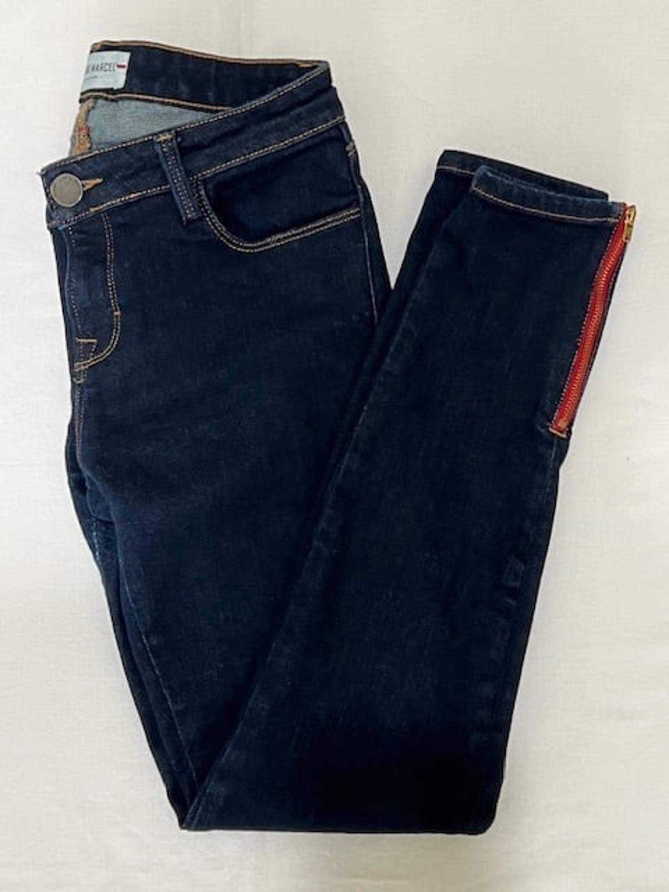 Étienne Marcel Jeans, Skinny Dark Wash Red Zip Ankle Size 27