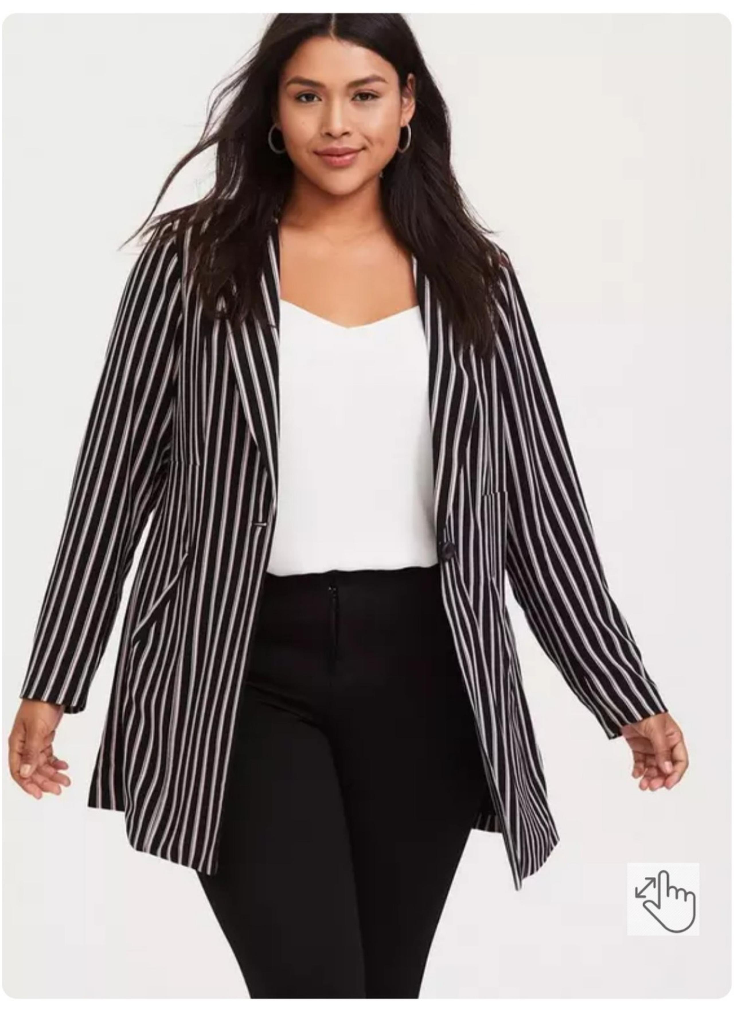 New TORRID Jacket Plus Size 2X 18/20 (2) Black Striped Crepe 3/4 Sleeve Blazer