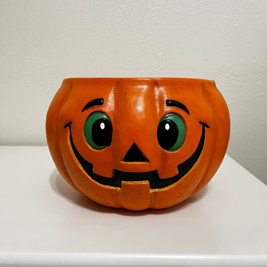 Hallmark Pumpkin Jack-O-Lantern Candy Bowl Halloween