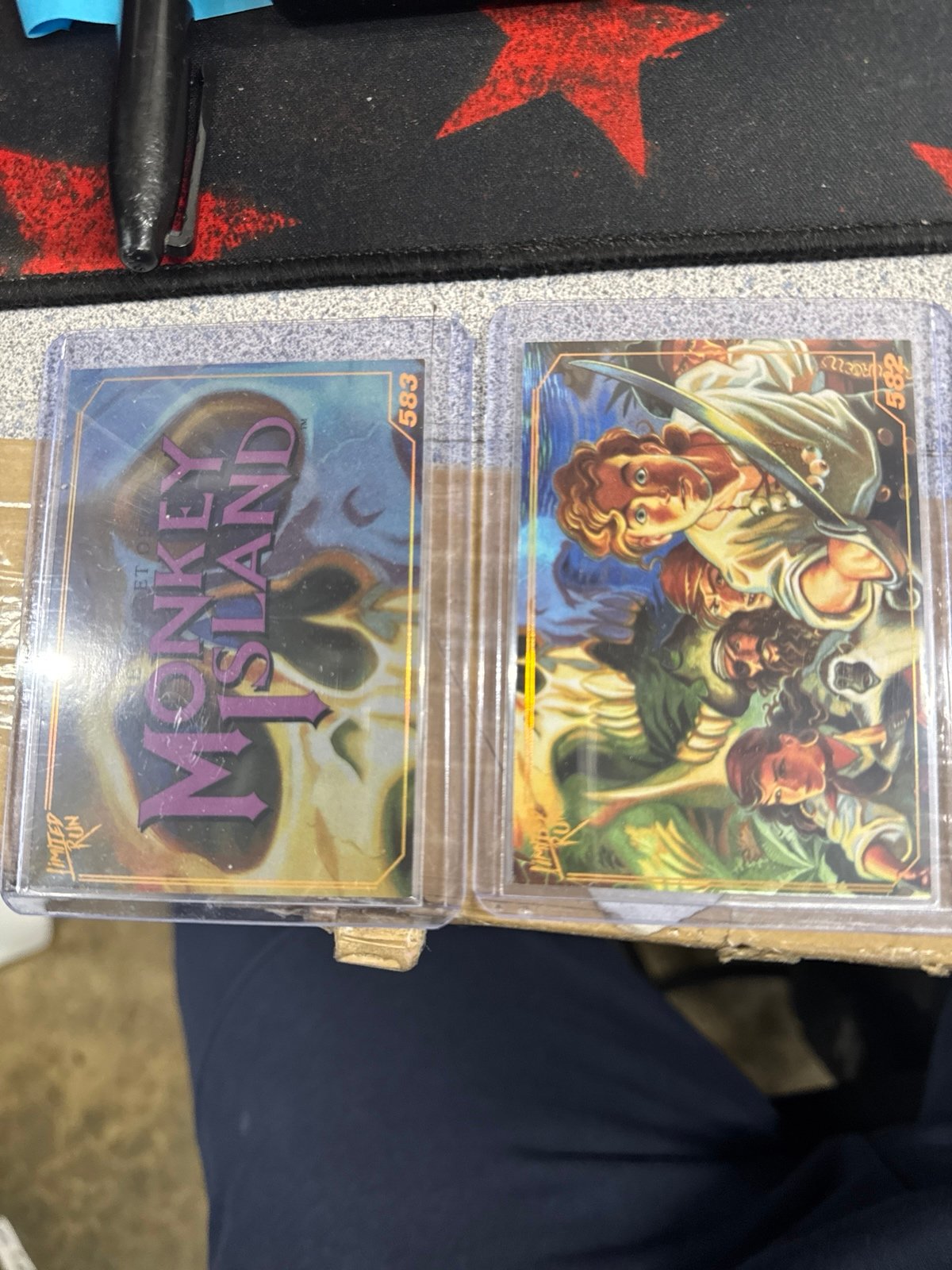 Limited run series 1 582 583 gold secret of monkey island
