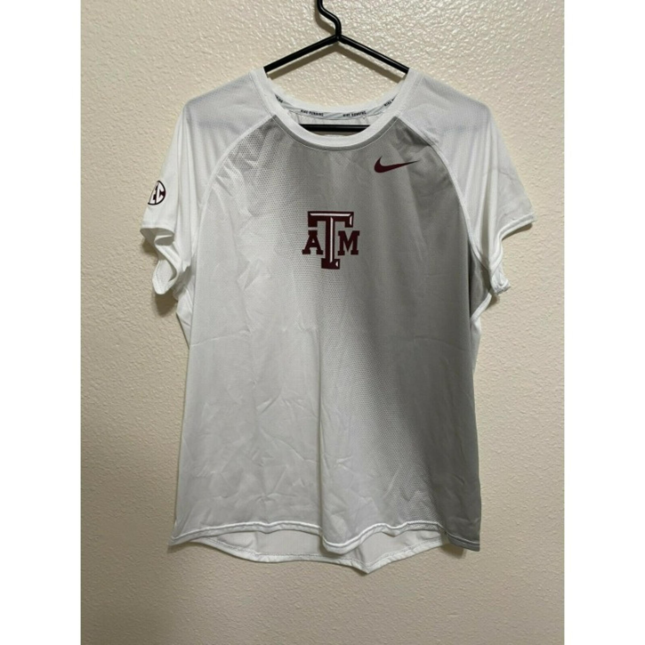 Nike Texas A&M Aggies Track Running Team Issue Women’s XL