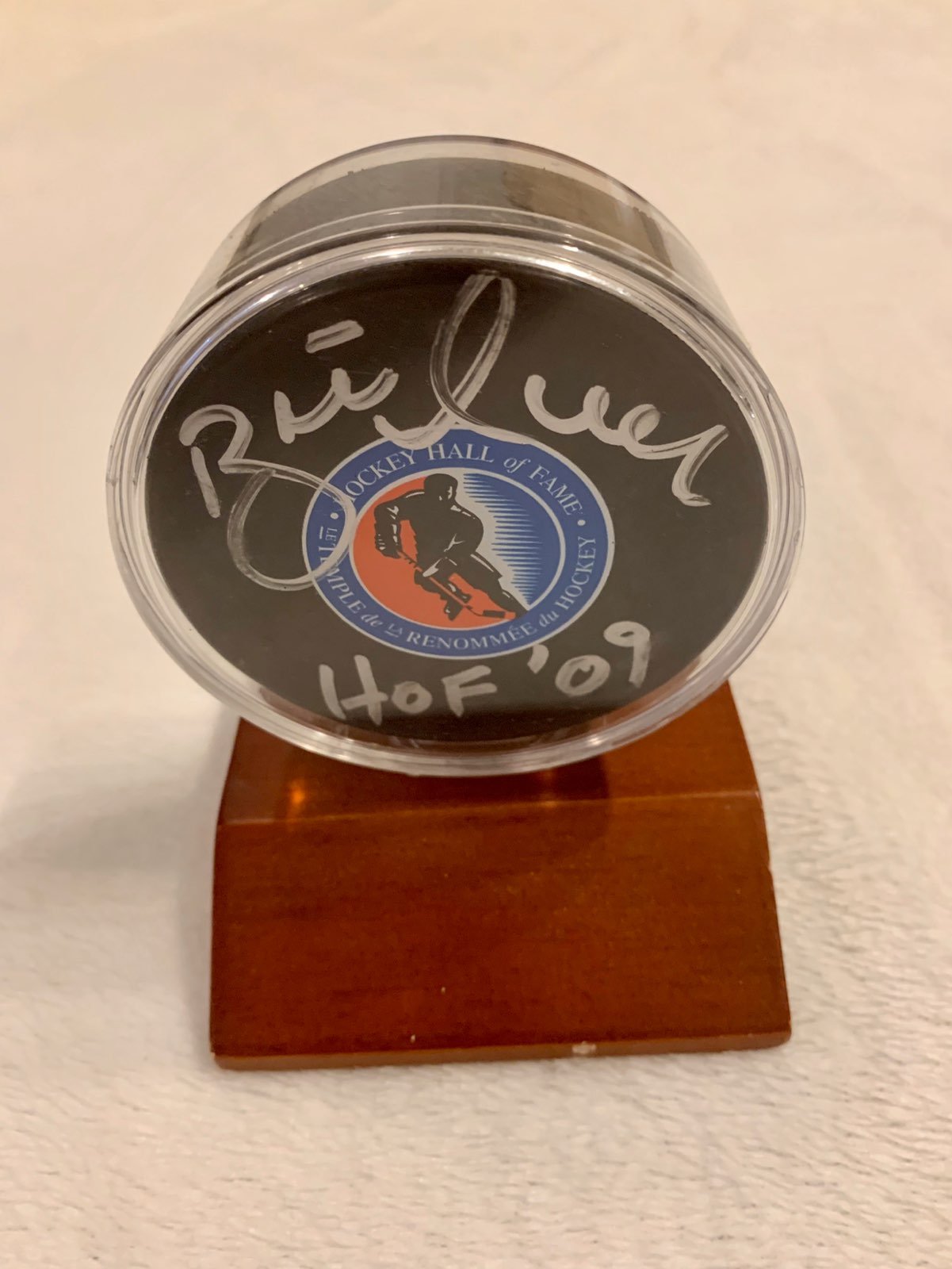 Signed hocky puck