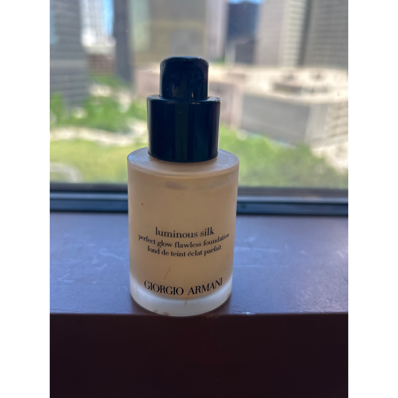 Giorgio Armani Luminous Silk Foundation