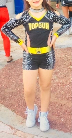 Atheletic cheerleading top gun competiti