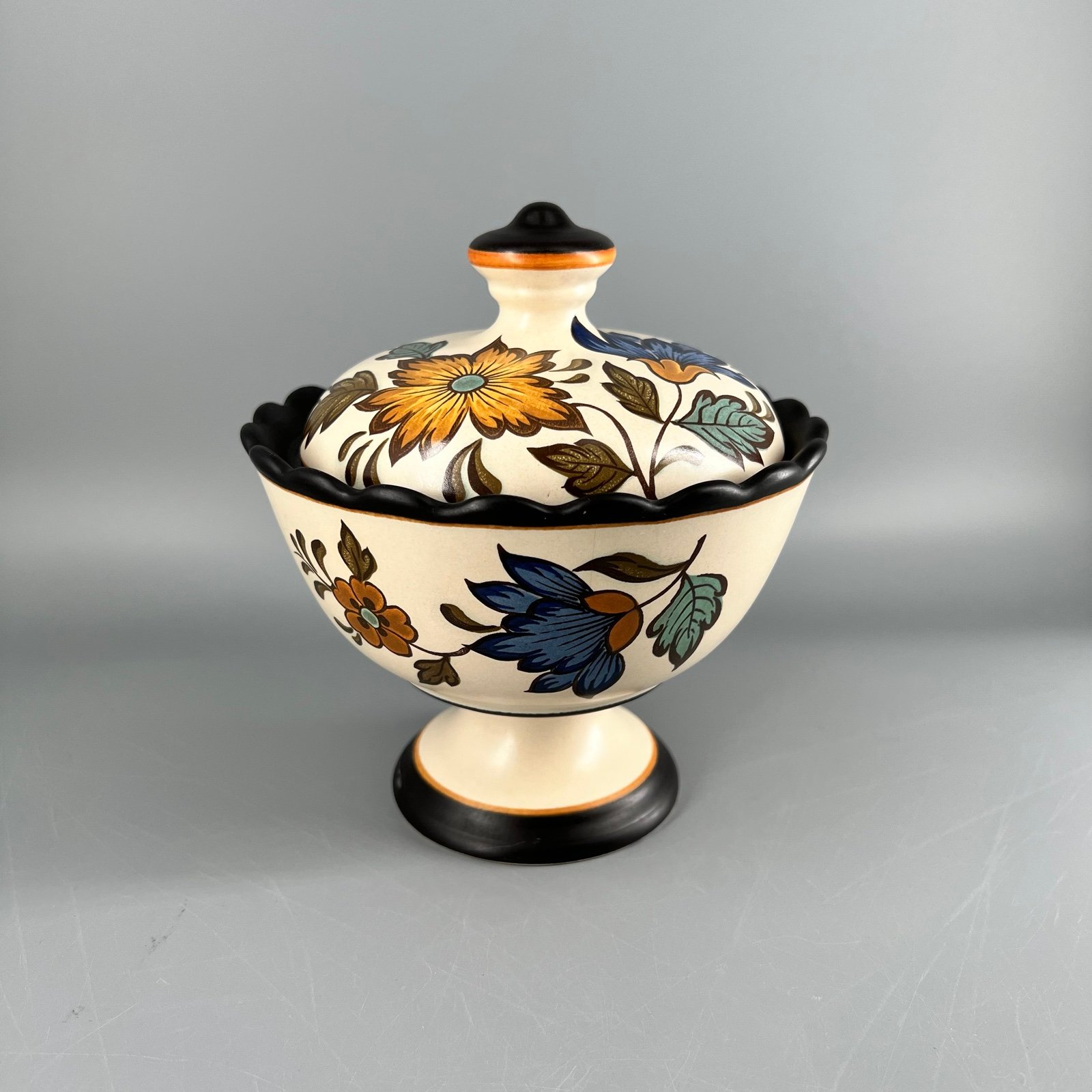 Vintage Gouda Plateel Flora Keramiek Holland Handwerk Covered Dish Compote