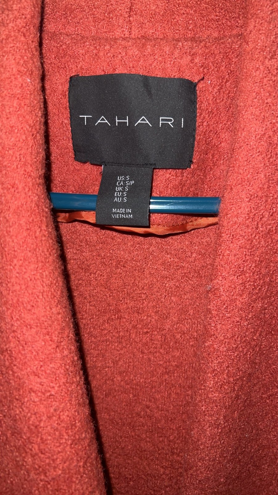 TAHARI Coat