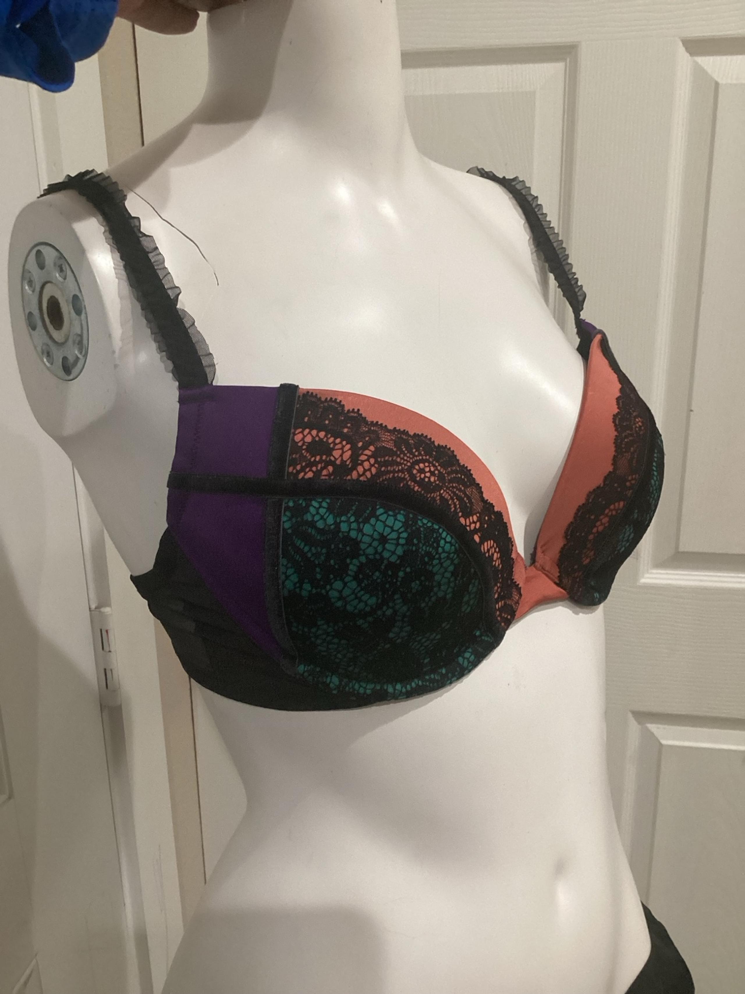 Studio La Perla Luxury Underwire Padded Push Up Bra.