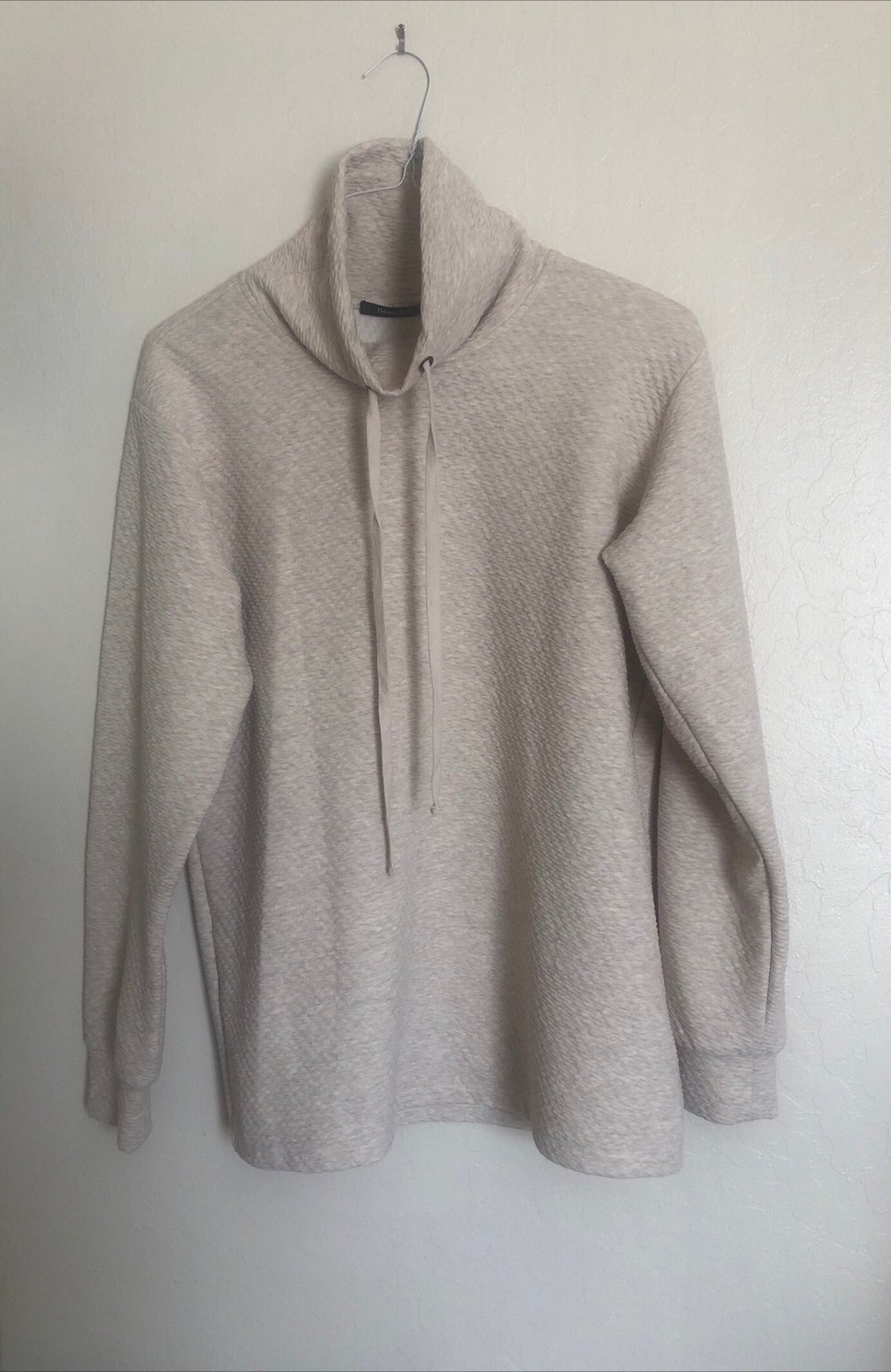 Doe & Rae Drawstring Funnel Neck Pullover Heather Beige Size Small