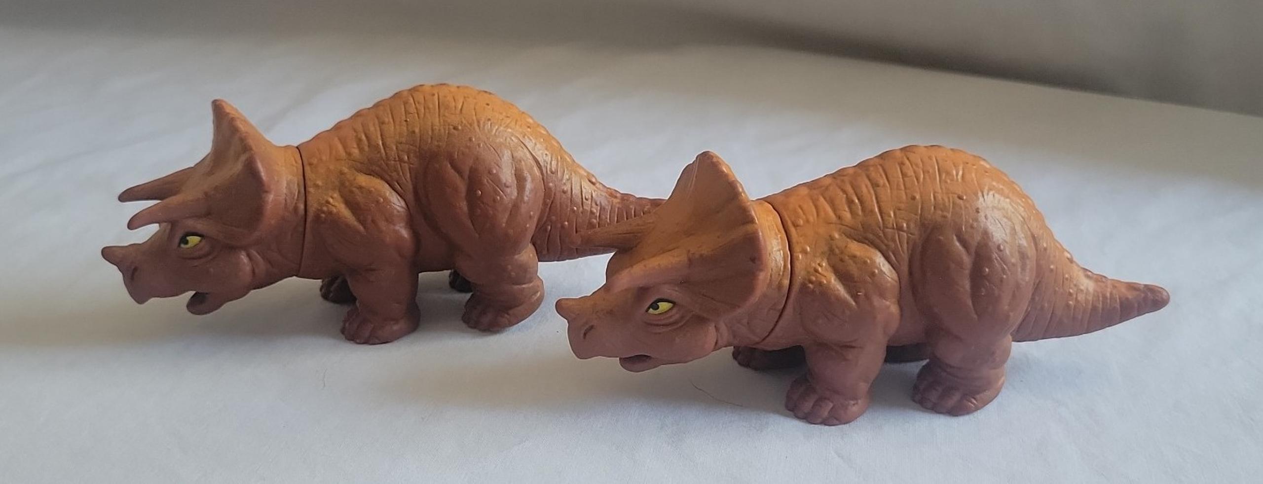 Vintage Playskool Definitely Dinosaur Triceratops Toy Action Figure Monster 1988