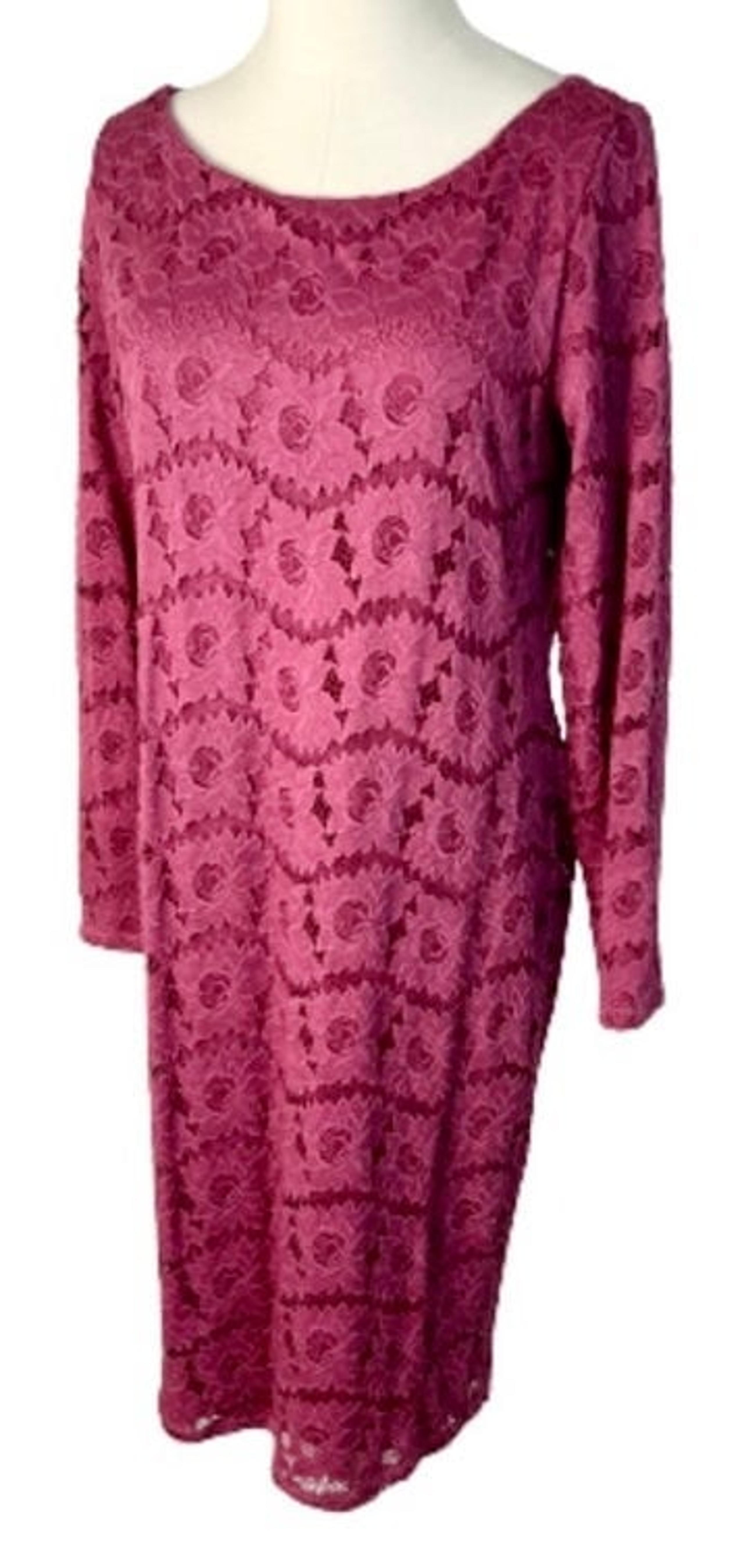 Romantic Ingrid & Isabel Maternity Dress Stretch Lace, Pink / Purple L Large