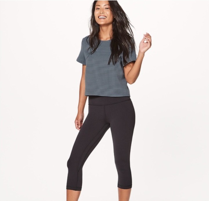 LULULEMON SHAPED SS SHORT SLEEVE CROPPED