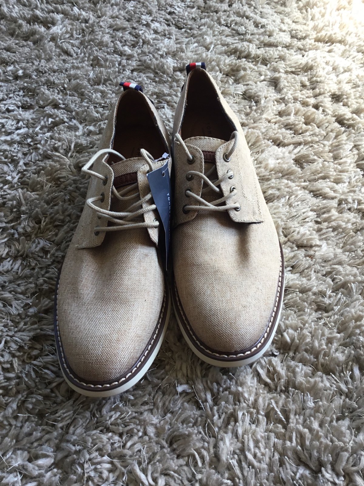 Tommy Hilfiger Mens Garson Oxford Tan size 10.5