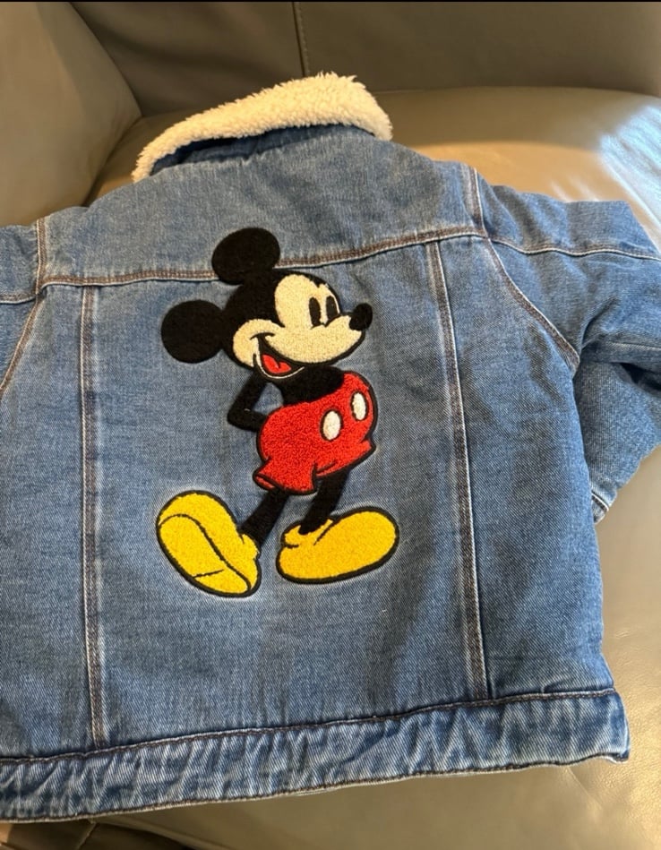 Zara new Disney jacket sz 5/6y