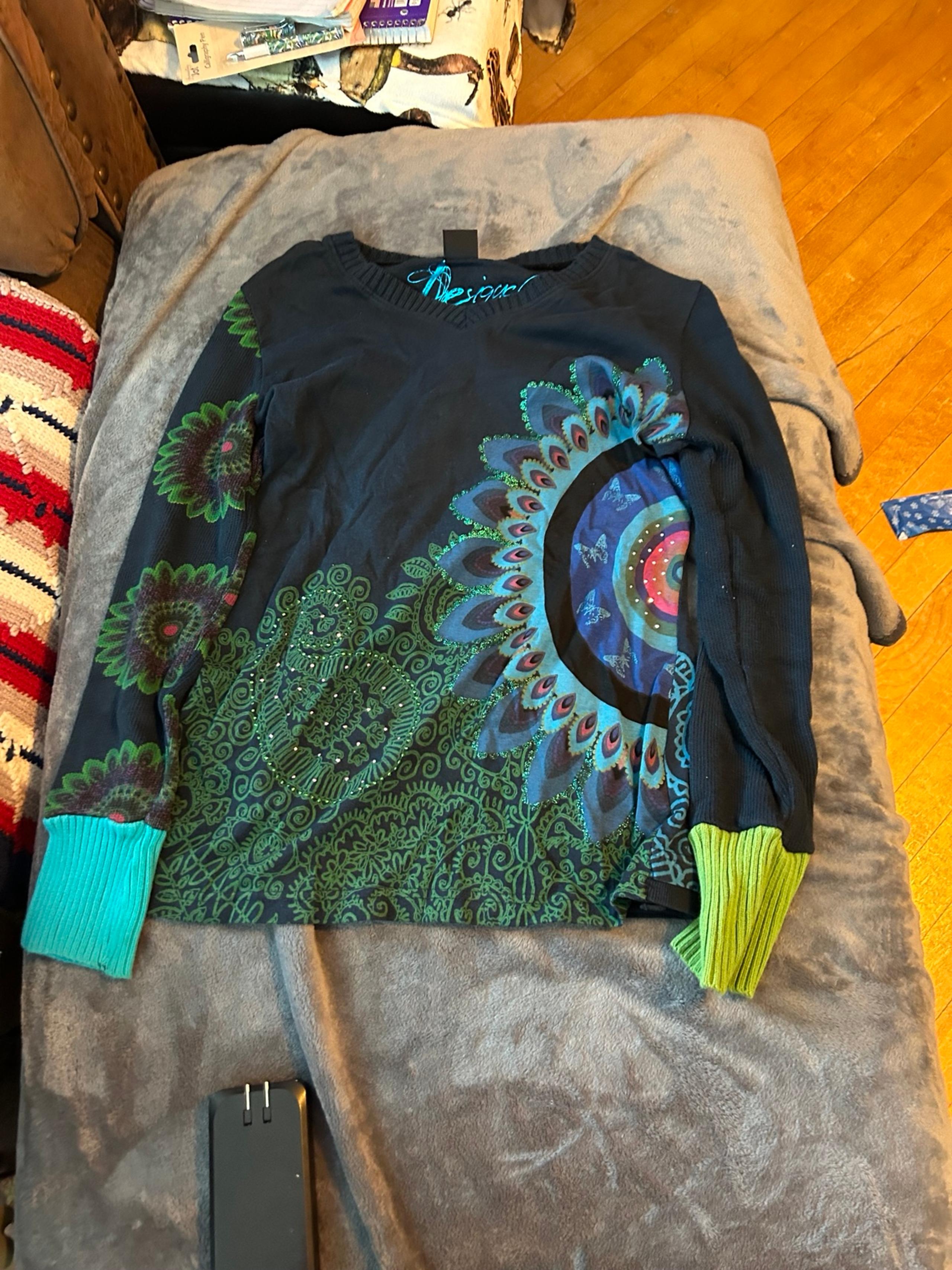 desigual sweater size XL