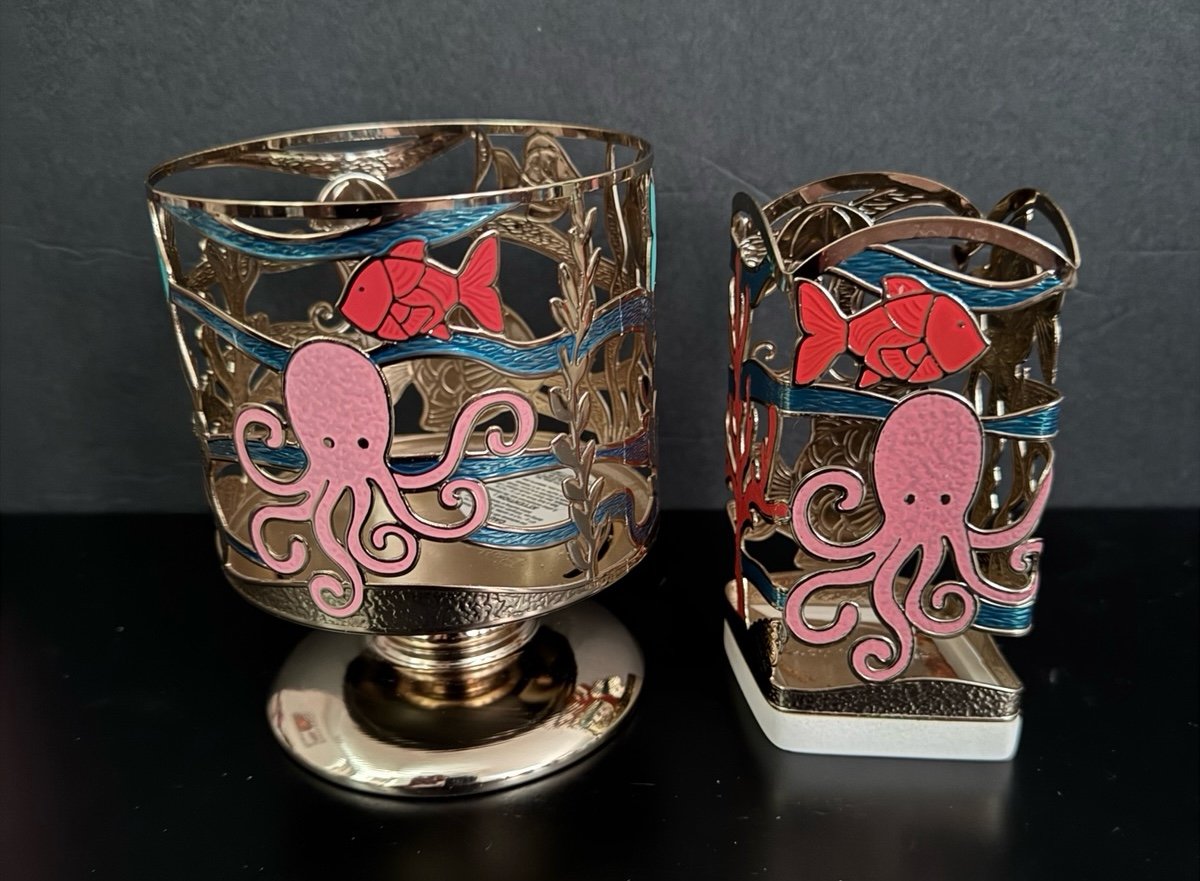 Bath & Body Works Underwater Scene 3-Wick Pedestal Candle & Hand Soap Holder