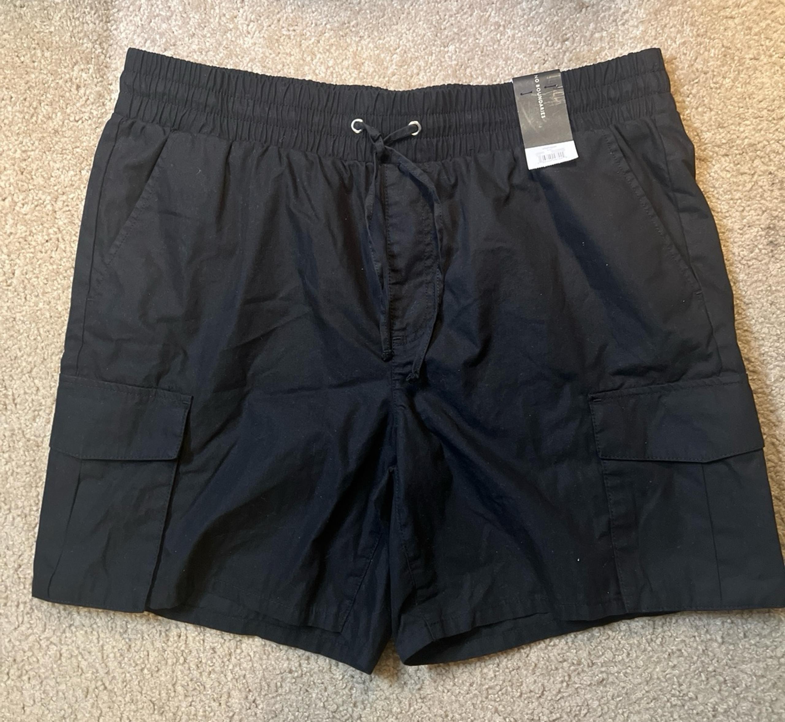 Men’s utility shorts No boundaries | Color: Black | Size: L (36-38)