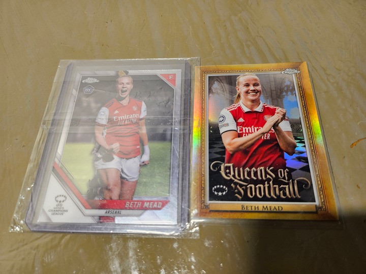 (2) Beth Mead - Arsenal Ladies