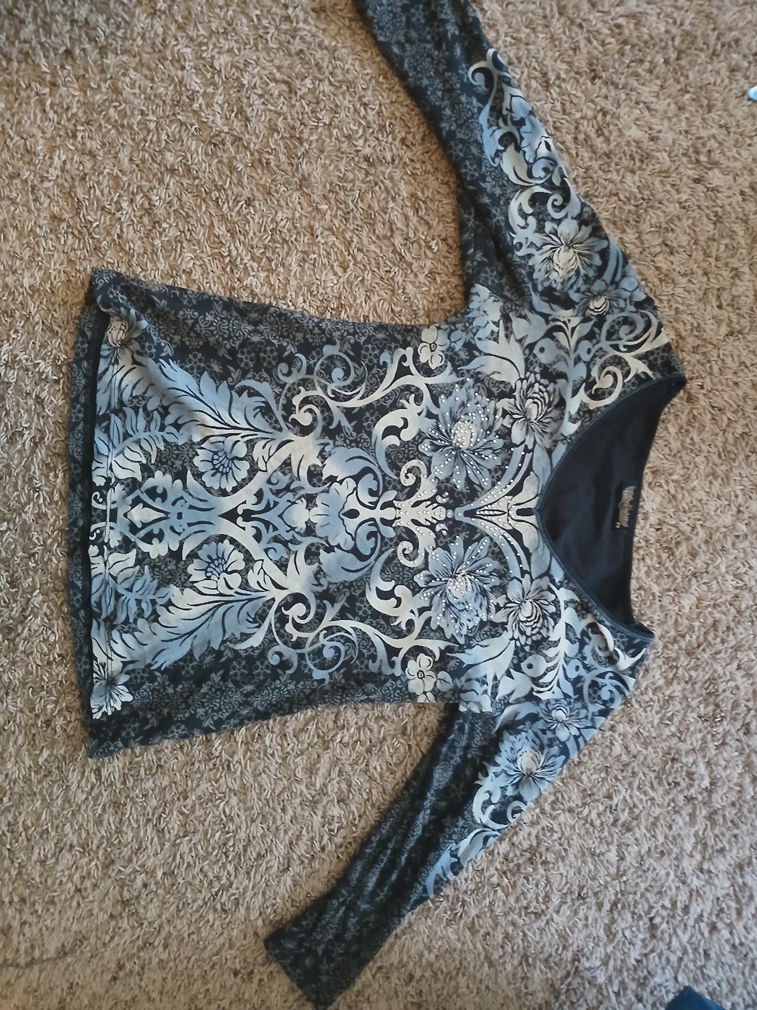 blue y2k shirt