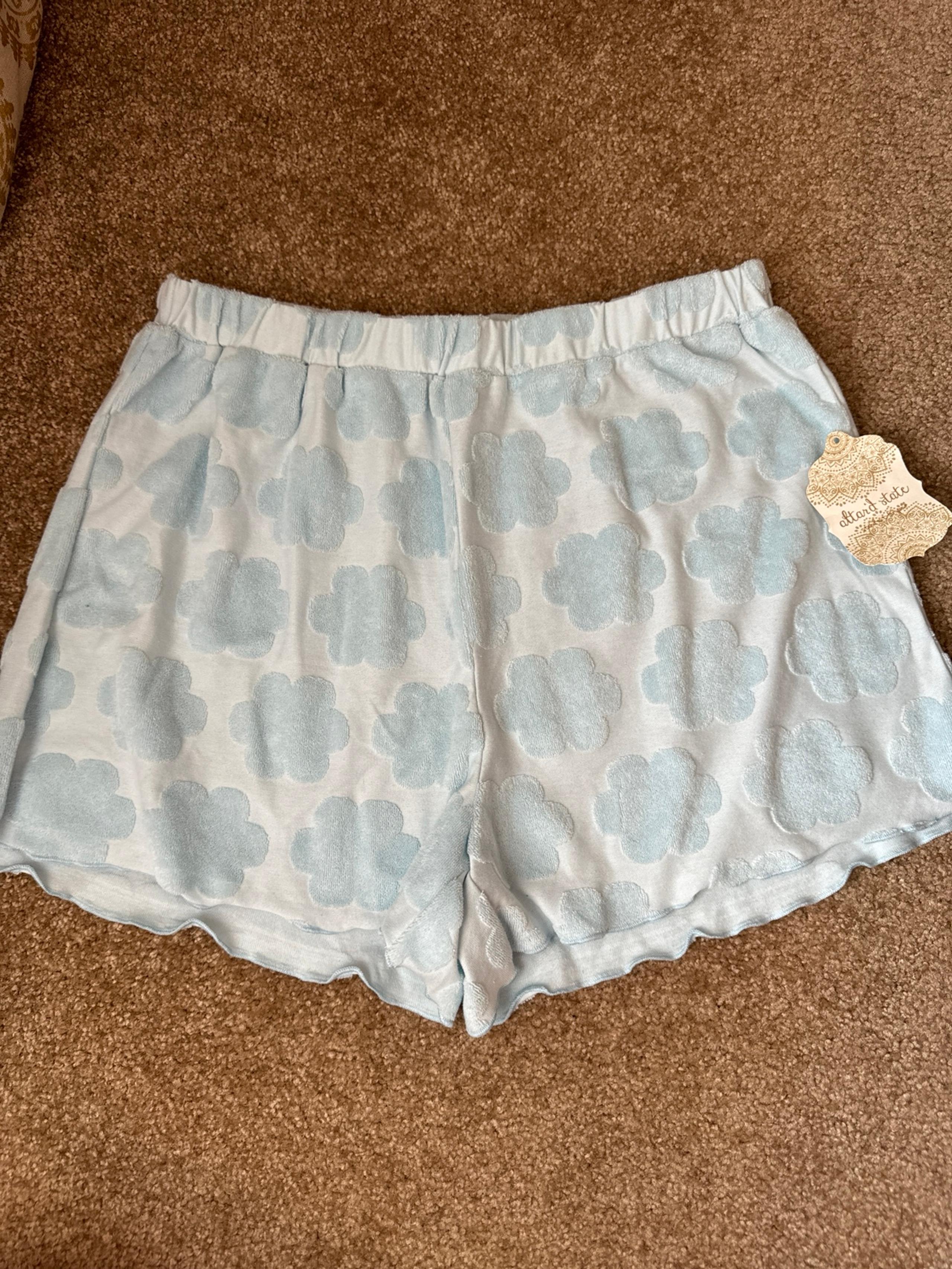 Women’s Altard State shorts size large NWT