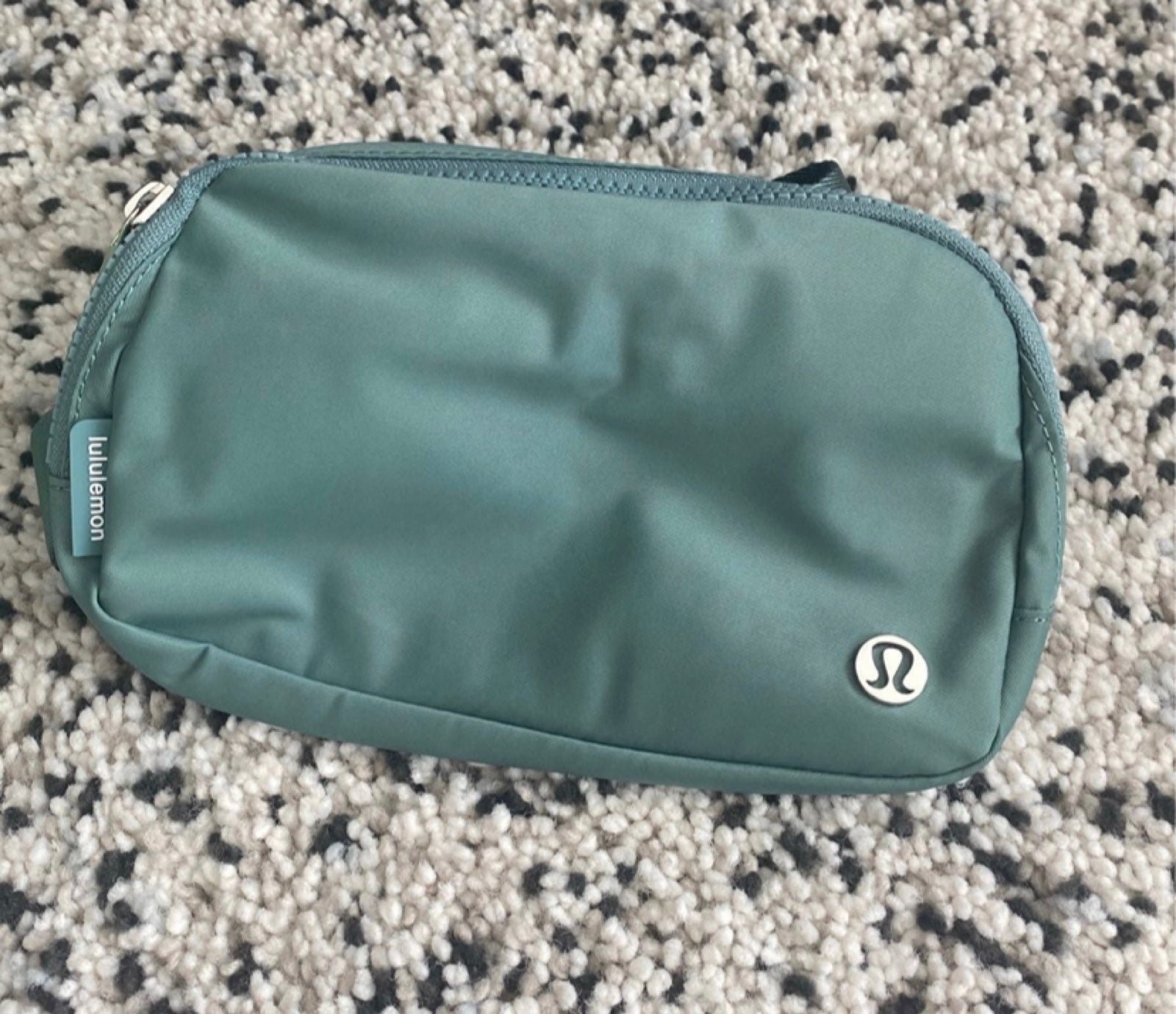 NWT Lululemon Everywhere Belt Bag Tidewater Teal with Tag