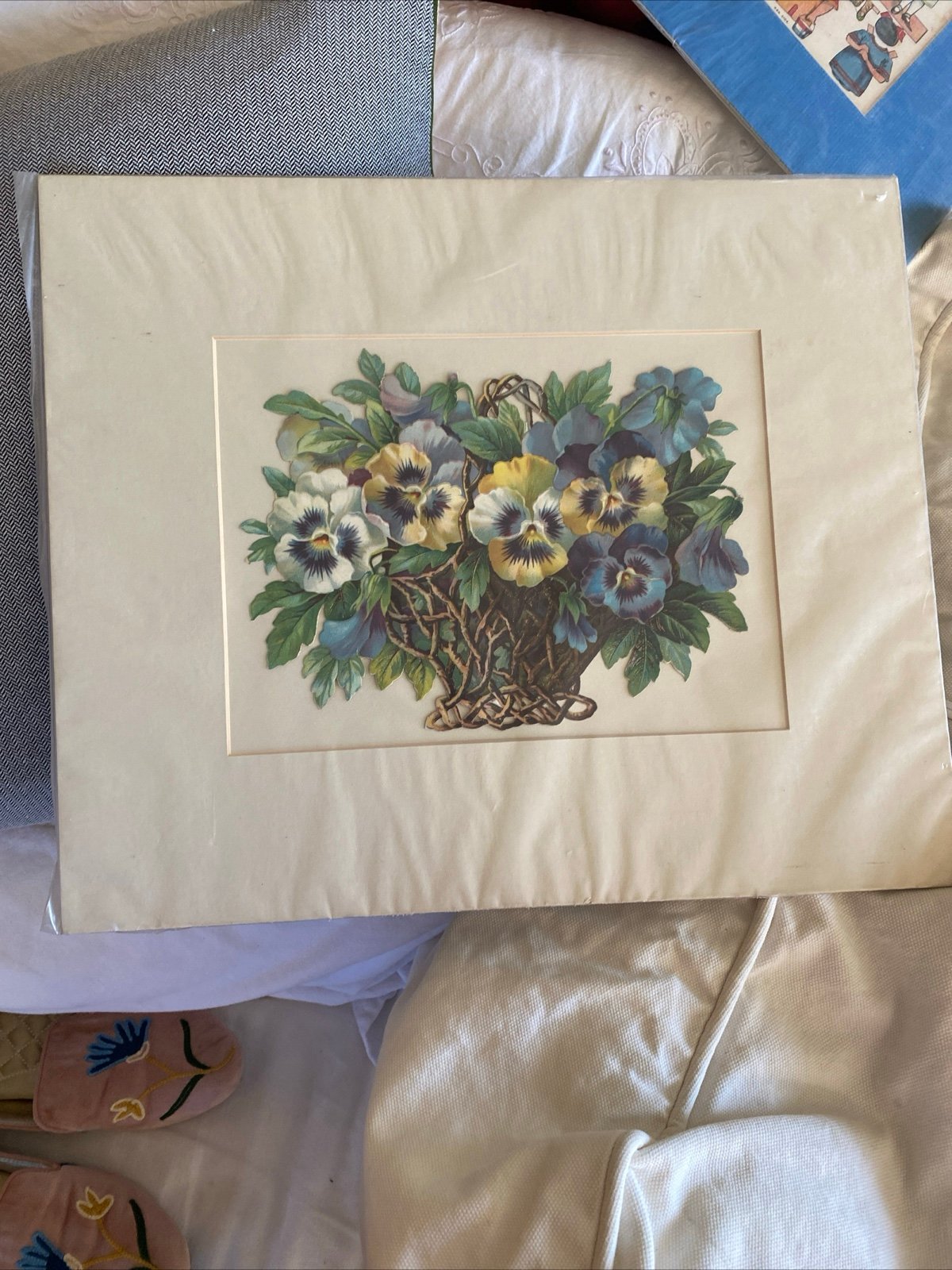 VTG Die Cut Flower Bouquet Cut Out Card 9x6 Inch