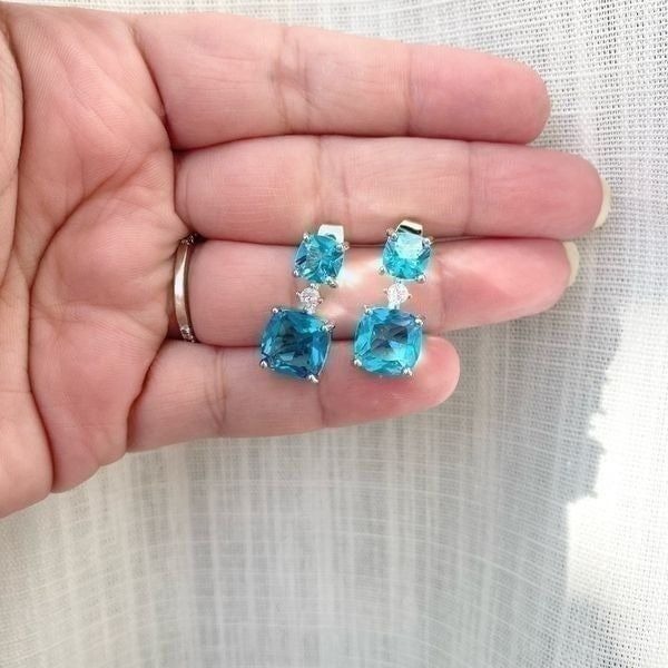 Gorgeous cushion cut stud earrings super beautiful blue in person and sparkly