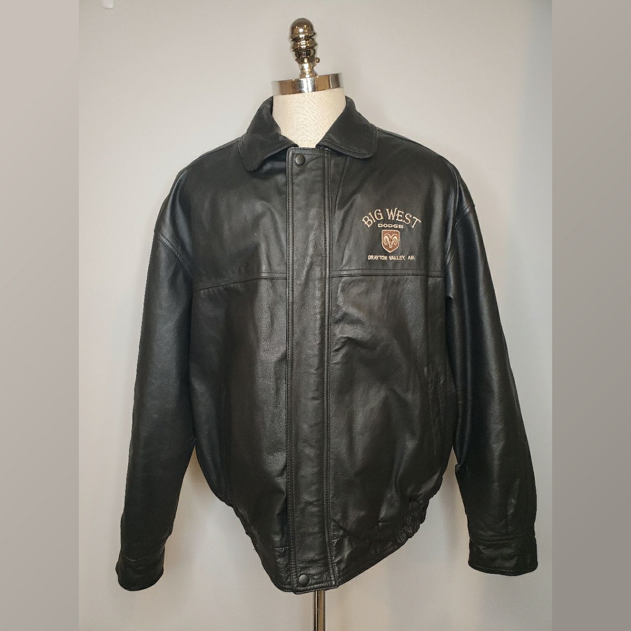 Vintage Black Leather Bomber Jacket Mens