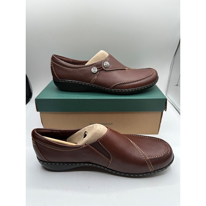 Clarks Women's Ashland Lane Slip On Leather Loafer Brown Size 12N NIB