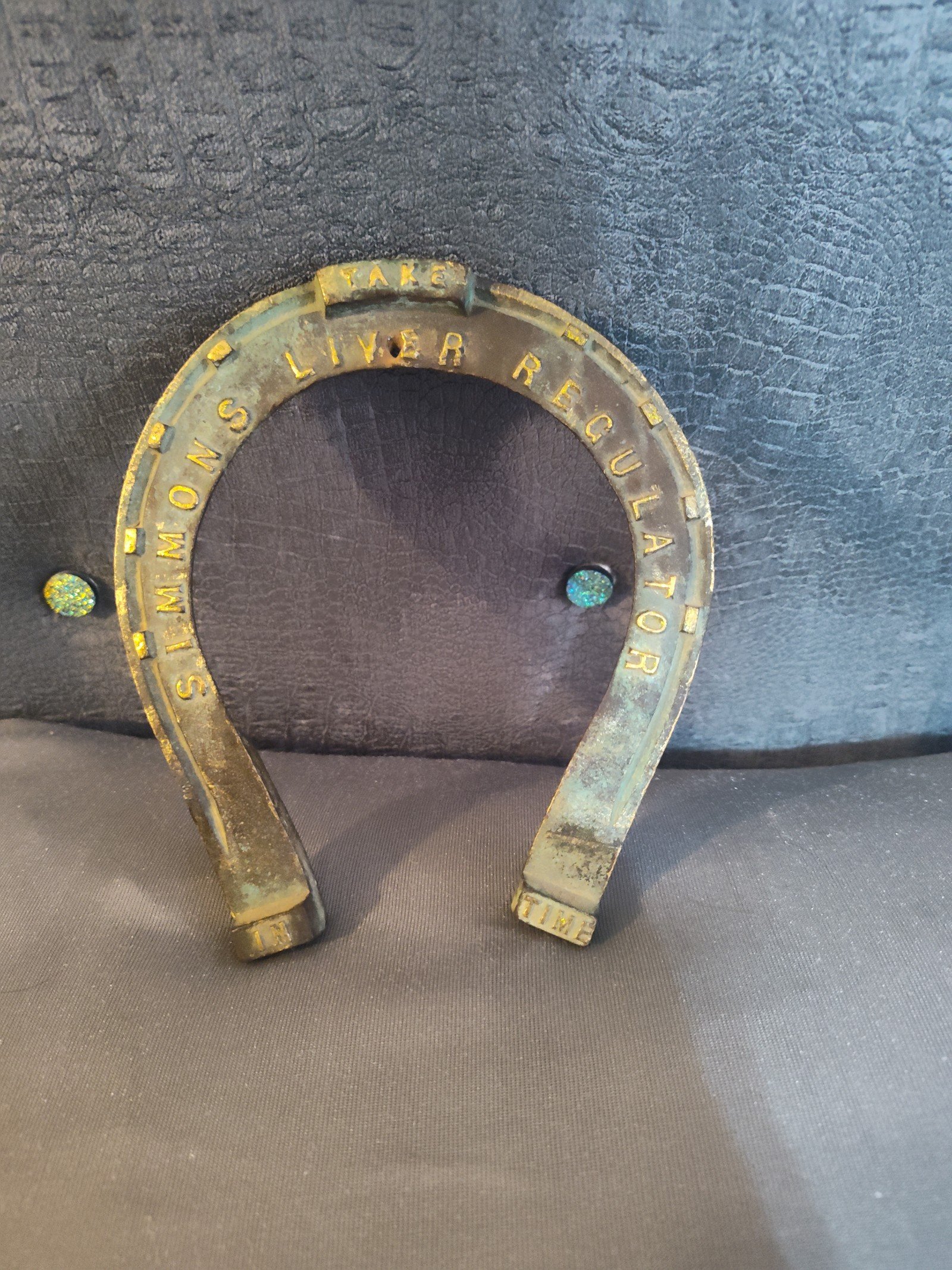Simon's liver regulator horseshoe