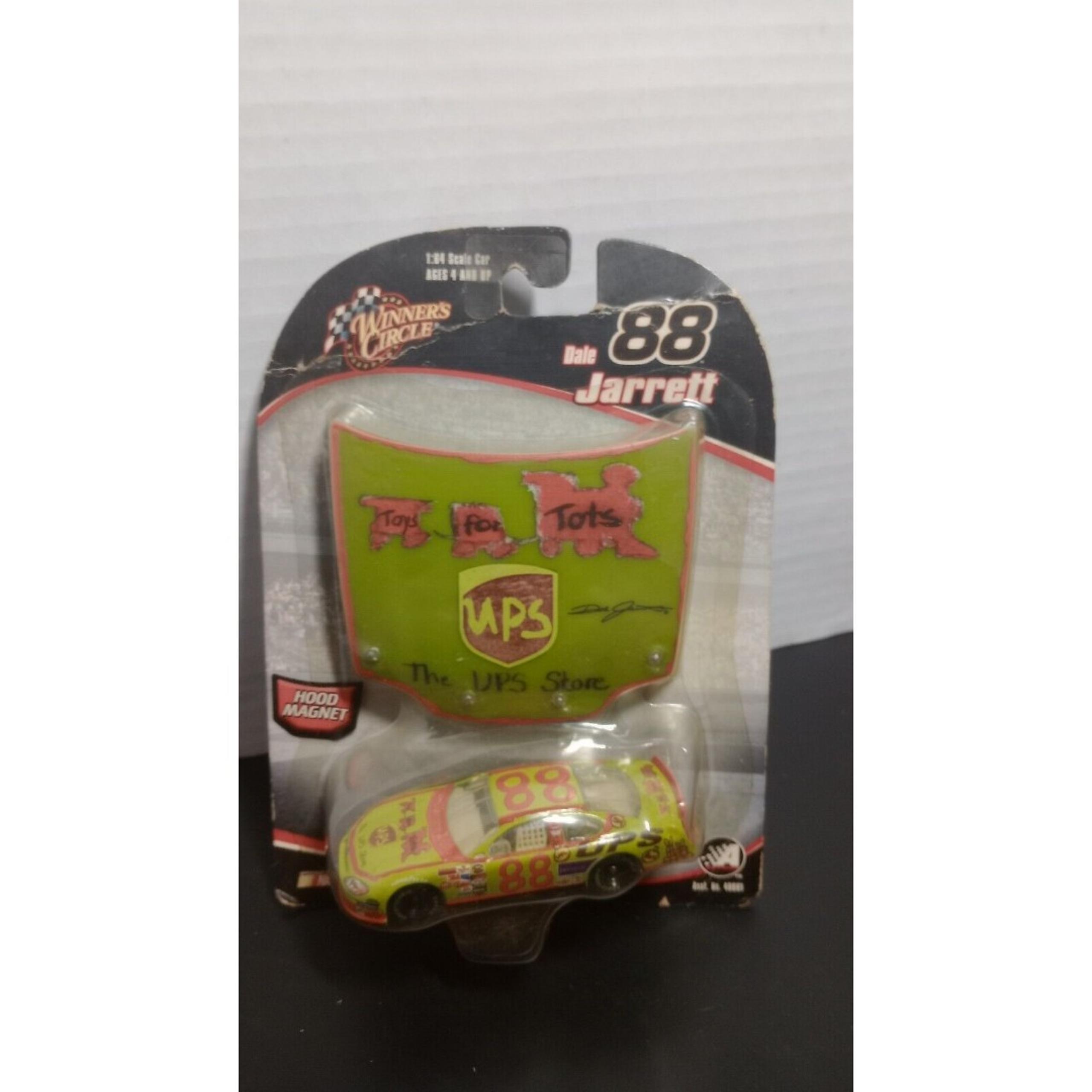 Winners Circle #88 FORD NASCAR 2006 Dale Jarrett UPS Toys For Tots UPS Store1:64