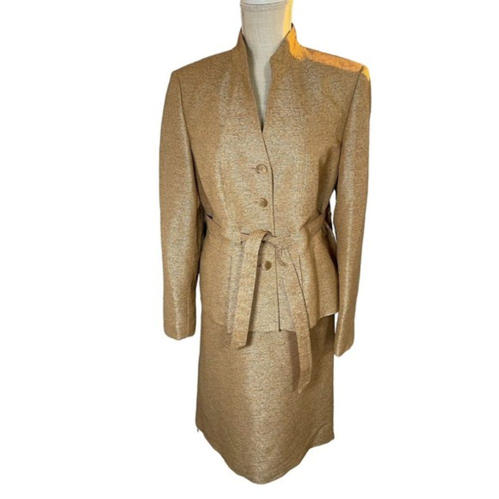 KASPER Skirt Suit Size 12 Two Piece Set Bonus Belt Executive Career Gold