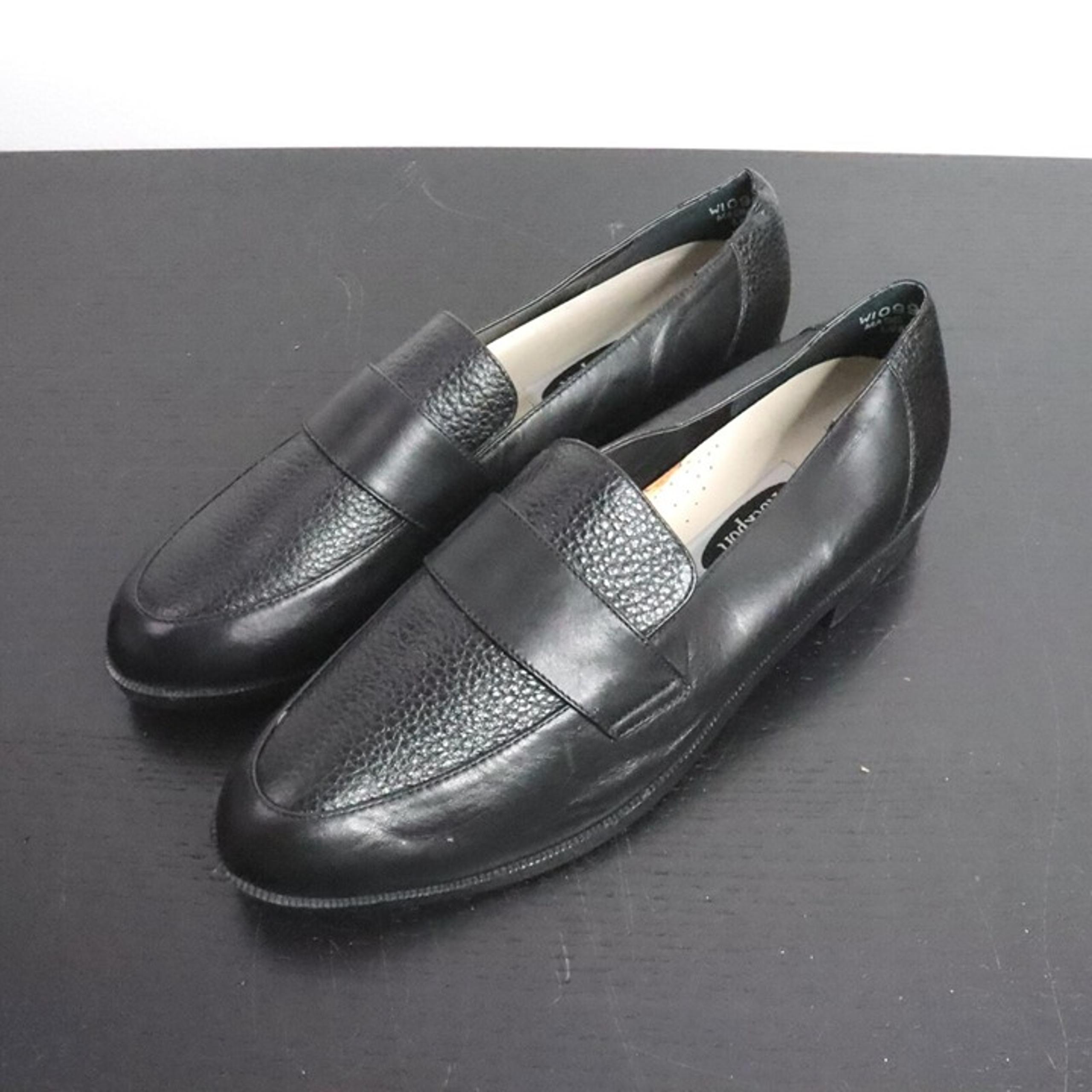 Vintage Rockport Women's 8M Black Leather Pointed Toe Loafers Flats