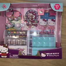 Hello Kitty My Life Doll Set