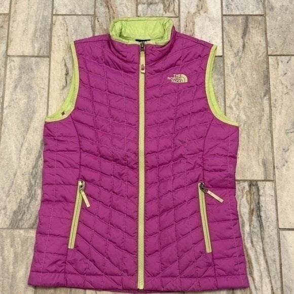 The North Face girls youth large 14/16 purple Thermoball vest