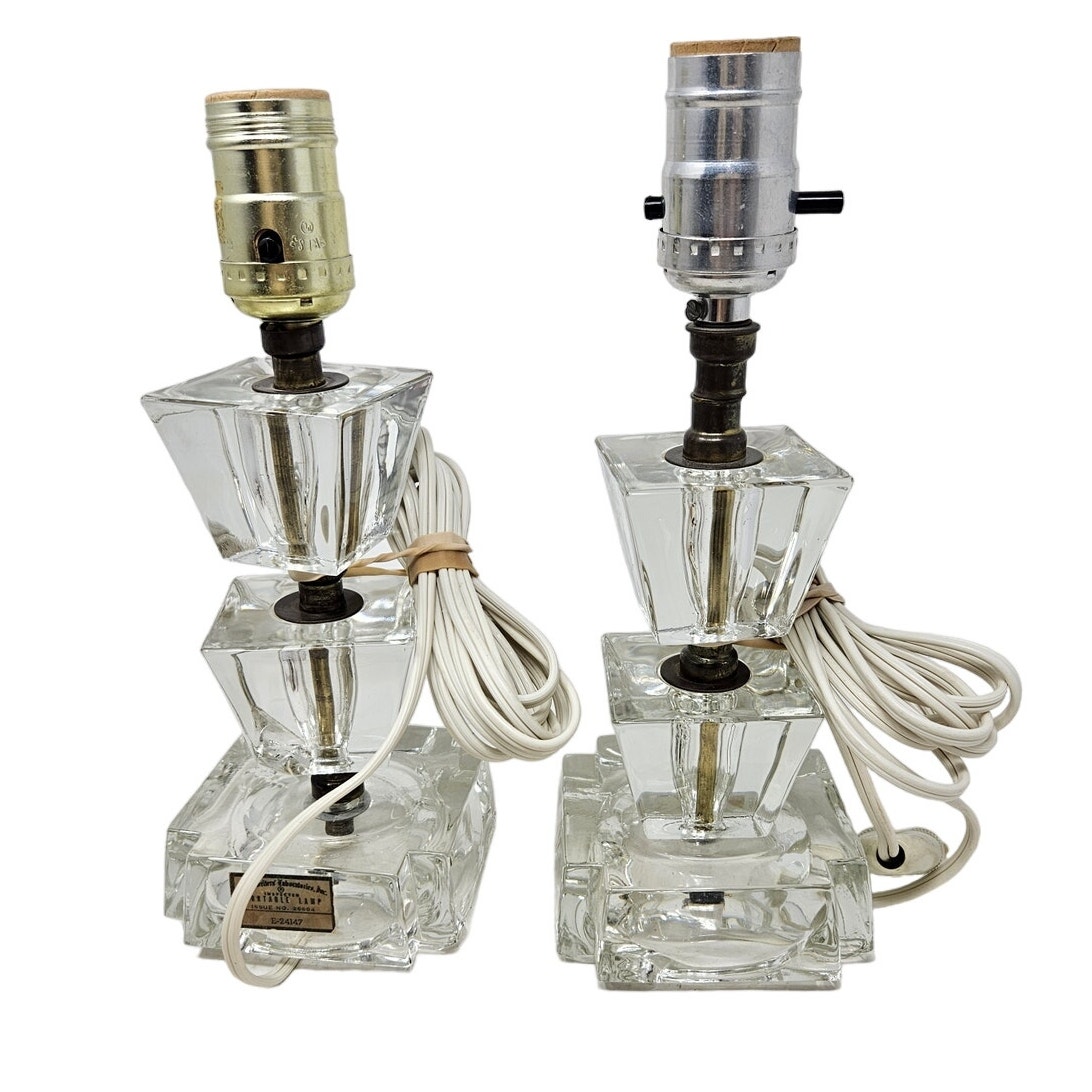 Vintage 50s Art Deco Glass Vanity Accent Lamps Underwriters Laboratories Elegant