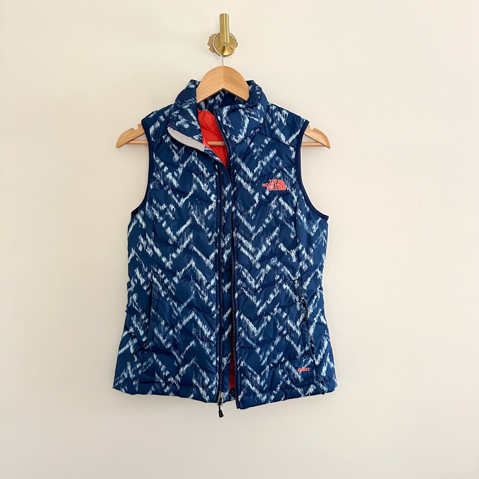 The North Face Flare Down Patterned Zip Up Mock Neck Puffer Vest Blue XS