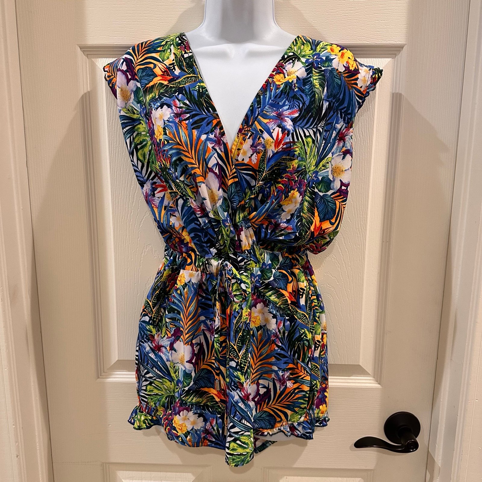 Marilyn Monroe Tropical V Neck Short Sleeve Shorts Romper