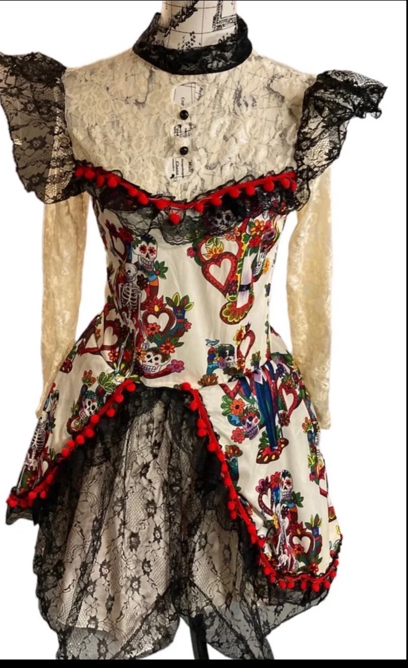 spirit halloween Day of the dead women bride dress skull graphic print Sz m