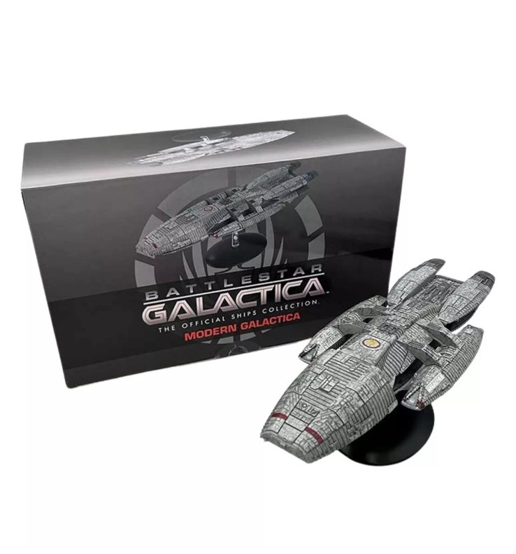 Eaglemoss Battlestar Galactica Ship Replica Galactica (2004) RETIRED NIB